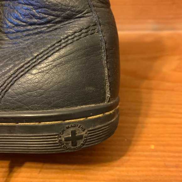 Dr. Martens 9 hole boots - Picture 5 of 6